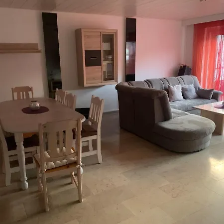 With Friends 1 Lägenhet