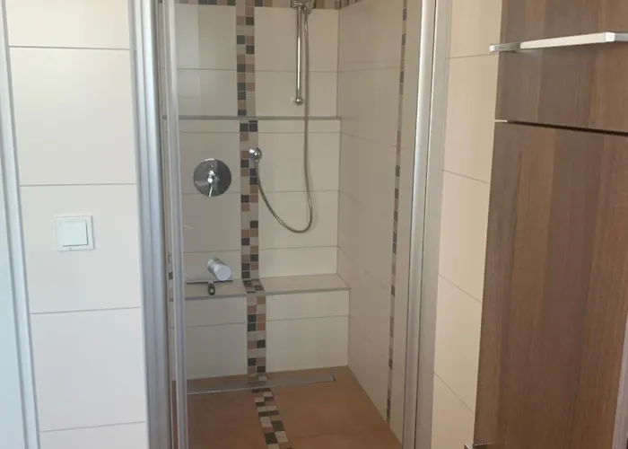 With Friends 1 Trèves